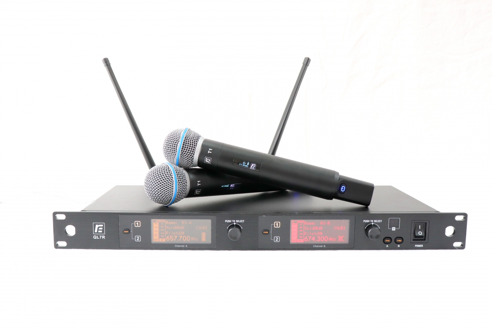 RFIntell QL7R/T1-A 651,800-683,400 МГц 2-канальная радиосистема с 2-мя ручными микрофонами в Волгоградской области